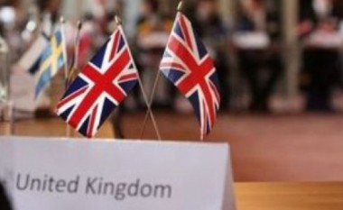 Edhe Britania reagon për strukturat paralele: Të jenë në përputhje me kornizën ligjore të Kosovës