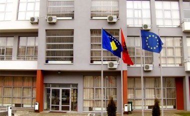 Shfuqizohet ndalesa e importit të kafshëve të gjalla nga Hungaria, përjashtimisht zonave Kisbajecs, Gyor-Moson-Sopron