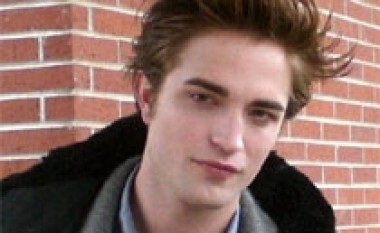Brosnan i impresionuar me Pattinson