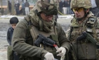 NATO vrau gabimisht dy fëmijë afganë