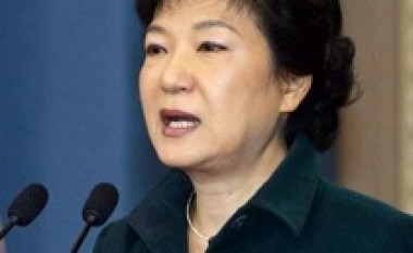 Park Geun Hye: Situatë e rëndë me Korenë Veriore