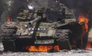 Dezerton gjenerali sirian, i bashkohet kryengritësve