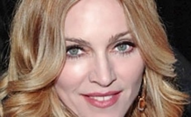 Madonna do të editojë koleksion hitesh