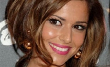 Cheryl Cole pëlqen komplimentet nga femrat