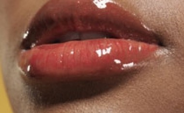Make – up i duhur për BUZË PEFEKTE