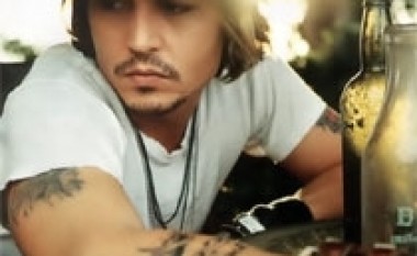 Depp i befasuar me suksesin