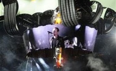 Bono flet fjalë të mira për Barcelonën