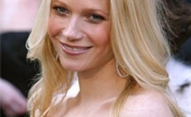 Paltrow dhe Law në një skandal ‘telefonik’