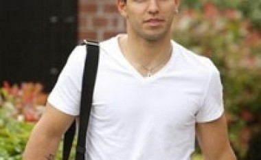 Aguero: Do të fitoj trofe me Cityn