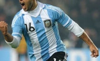 Aguero: Dua tituj me Cityn