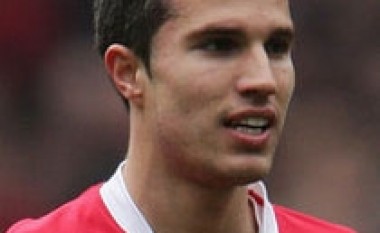 Lëndohet edhe Van Persie