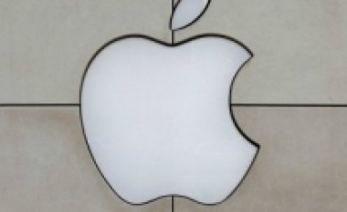 Bien aksionet e Apple pas largimit të Jobs