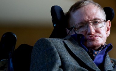 Stephen Hawking, njeriu i mistereve të Universit