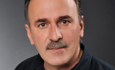 PO VJEN KRYEZOTI
