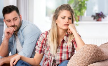 Nëse u janë shfaqur këto shenja lidhja juaj po shkon drejt divorcit