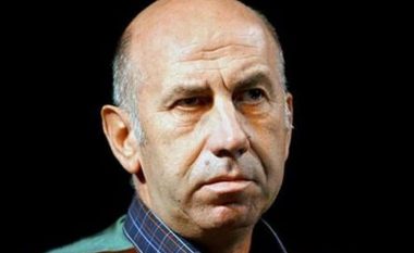 Amaneti i Agim Qirjaqit: Shembja e Teatrit është aferë e ndyrë