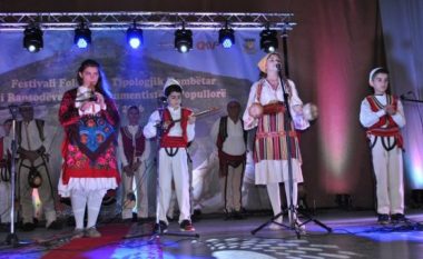 Lezha mbledh rapsodët dhe instrumentistë e folklorit