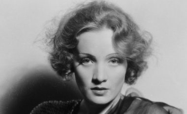 Marlene Dietrich, Norma Bosquet dhe divani i “Engjëllit blu”