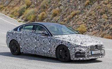 Përditësimet e domosdoshme në Jaguar XE 2019 (Foto)