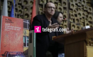 Promovohet në Bibliotekën Kombëtare libri “Secili çmendet simbas mënyrës së vet” nga Stefan Çapaliku