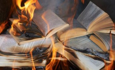 Biblioteka e librave të ndaluar