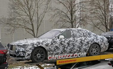 Rrolls-Royce Ghost tërësisht i ri u transportua me shtresa të mëdha kamuflazhi (Foto)