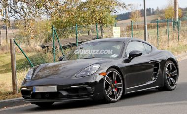 Porsche Cayman GT4 kapet gjatë testimit në rrugë (Foto)