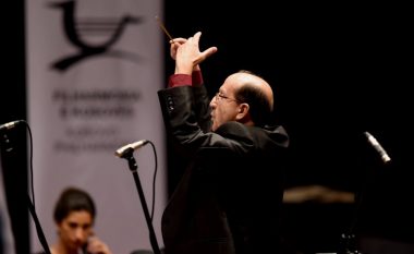 Rafet Rudi në Tiranë, jep premierën e koncertit “Cresendo Musicale”