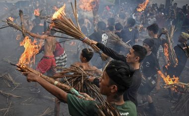 Ditë qetësie në Bali: Mbyllen aeroportet, ndalon interneti dhe zbrazen rrugët për të festuar Vitin e Ri Hindu (Foto)