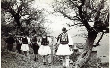 Fustanella – si në jug, ashtu në veri