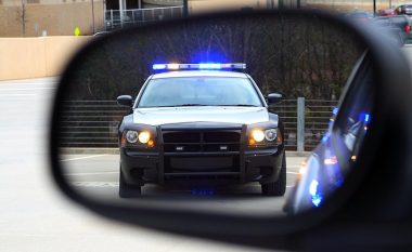Konfiskohet Lamborghini i 200 mijë funteve, pronari nuk ia kishte paguar sigurimin (Foto)