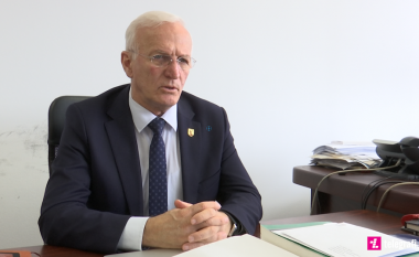 “Përmbledhje shkrimesh” të Jahja Llukës