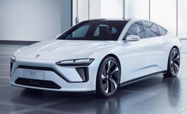 Kompania kineze prezanton makinën, me të cilën do të rivalizojë Tesla Model 3 (Foto)