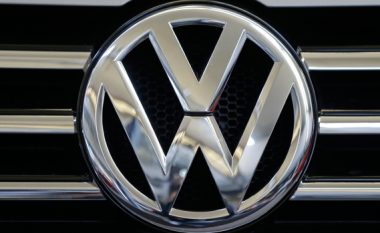 Imazhe të reja të gjeneratës së tetë të Volkswagen Golf ? (Foto)