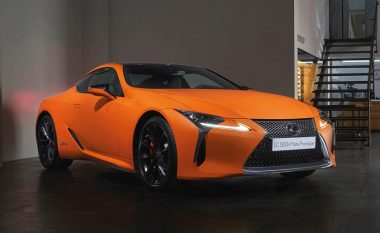 Lexus sjellë një edicion të ri special (Foto)