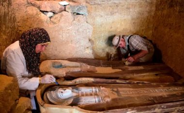 Në Piramidat e Gizës zbulohet varri i lashtë 4500-vjeçar