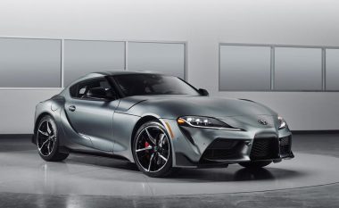 Toyota Supra që ende nuk ka dalur në shitje, është parë e aksidentuar në pistë (Foto)