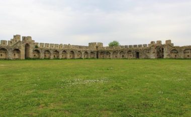 Kalaja e Bashtovës, perla e fshehur në afërsi të Shkumbinit