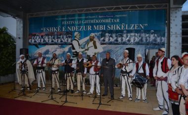 Nesër mbrëma nis edicioni i nëntë i festivalit “Eshkë e ndezur mbi Shkëlzen’’