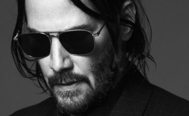 Keanu Reeves në xhaketë lëkure i ka befasuar damat: Veprimi më i mirë i shtëpisë së modës!