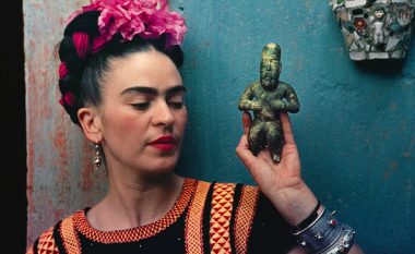 Fotografitë intime dhe ikonike që Nickolas Muray ia bëri Frida Kahlos