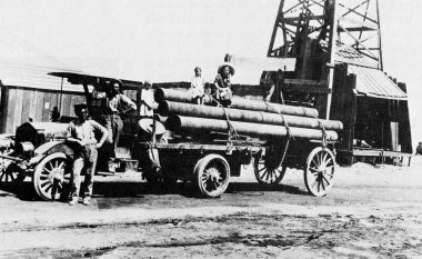 “Lufta” anglo-amerikane për naftën e Shqipërisë