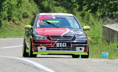 Kampionati në automobilizëm vazhdon këtë fundjavë, me garën në shtegun e Brezovicës
