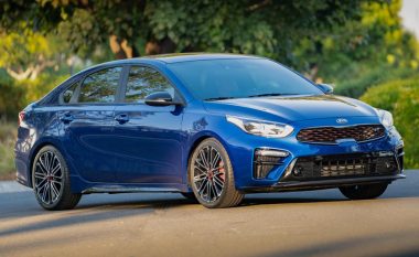 Kia Forte GT me përformancë të lartë dhe çmim shumë të lirë