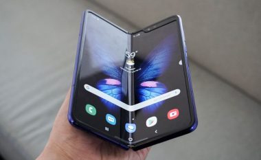 Klientët e Apple do paguanin çmim të lart për një iPhone të palosshëm