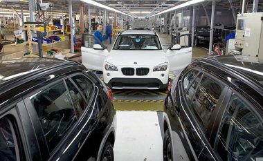 Makinat BMW që dyshohet se janë të prodhuara në mënyrë misterioze në Rusi