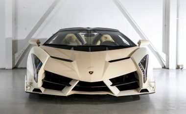 Lamborghini më i shtrenjtë ndonjëherë që është shitur në ankand, arrin dyfishin e çmimit me të cilin doli në shitje