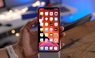 Në sistemin e ri operativ iOS 13, hakerët arritën të ndërhyjnë brenda një kohe të shkurtër