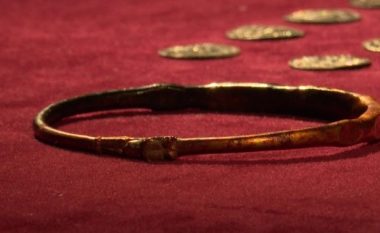 Detektorët vodhën ‘rezervat’ e Vikingëve që ‘rishkruajnë historinë’
