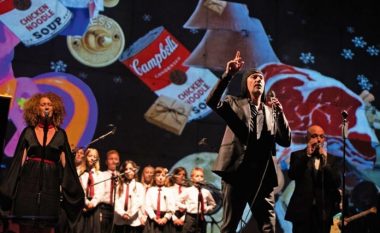Laibach: Serbët të kenë kujdes nga teprica e sheqerit në kafe, nga yndyra e gjakut, rakia në kokë…